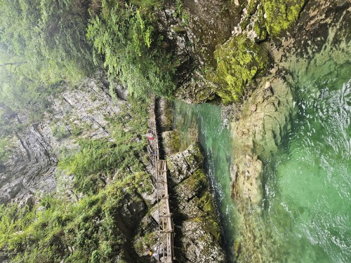 Górska rzeka w Słowenii