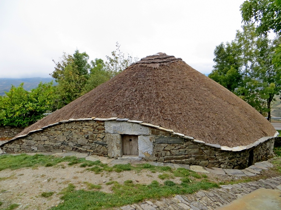 O Cebreiro pallozas (fot. Aneta Podsiadło)