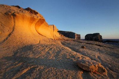 Wybrzeże Gozo (fot. S. Adamczak, okfoto.pl)