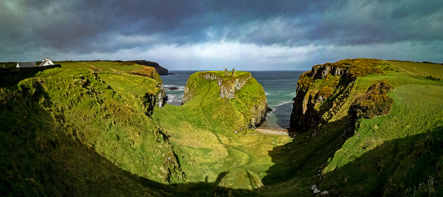 Dunseverick Castle, fot. S. Adamczak, okfoto.pl