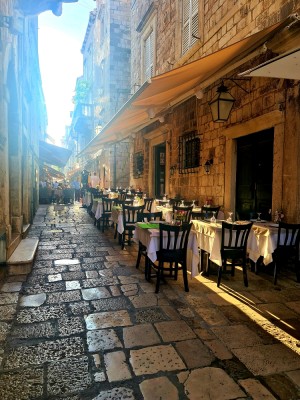 Miejscowe konoby zapraszają