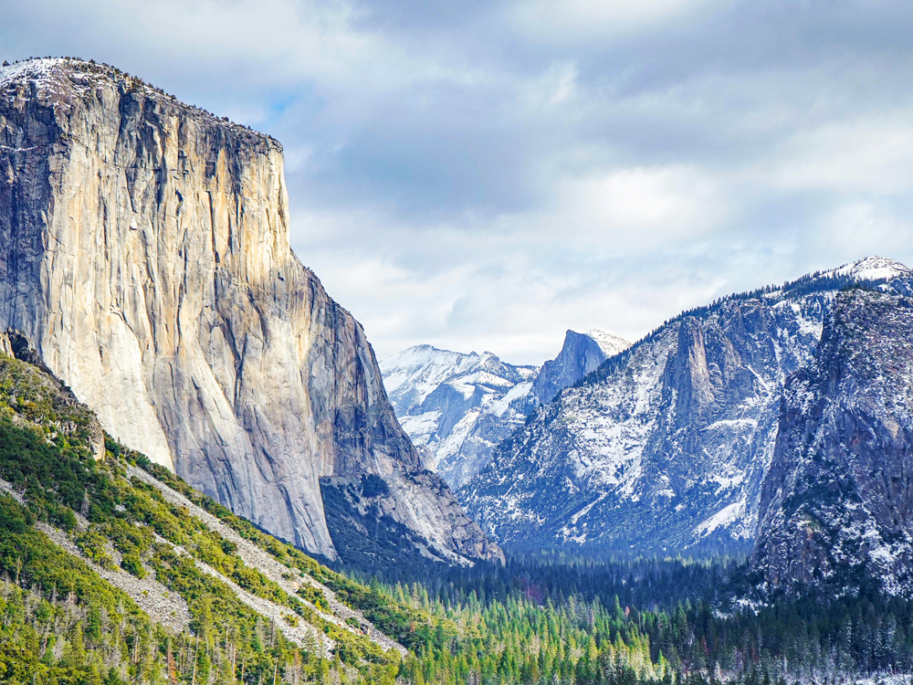 Skała El Capitan w Parku Yosemite